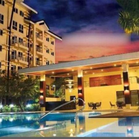 The Rochester Condo Pasig City Exteriör bild