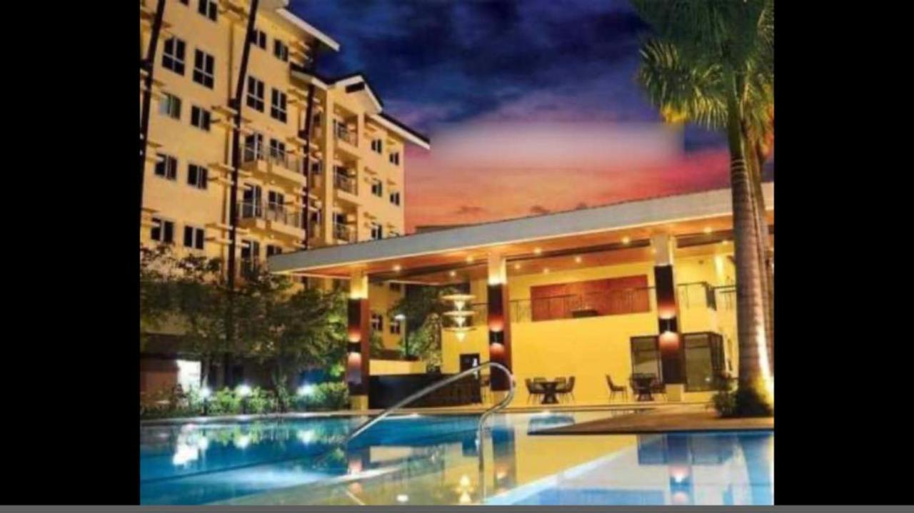 The Rochester Condo Pasig City Exteriör bild