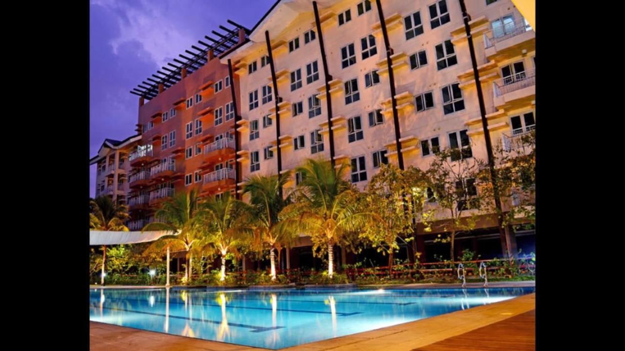 The Rochester Condo Pasig City Exteriör bild